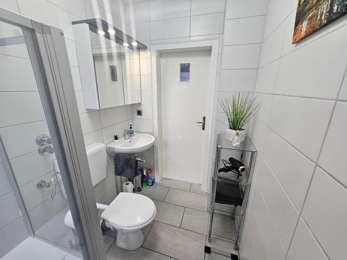 Exklusives Und Helles Dachgeschoss-Apartment No 3 Im Zentrum Von Kassel, Schnelles 1Gbit Internet, Geschirrspueler, Boxspringbetten Exterior photo